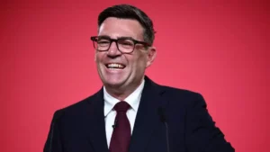 andyburnham-43661784304091