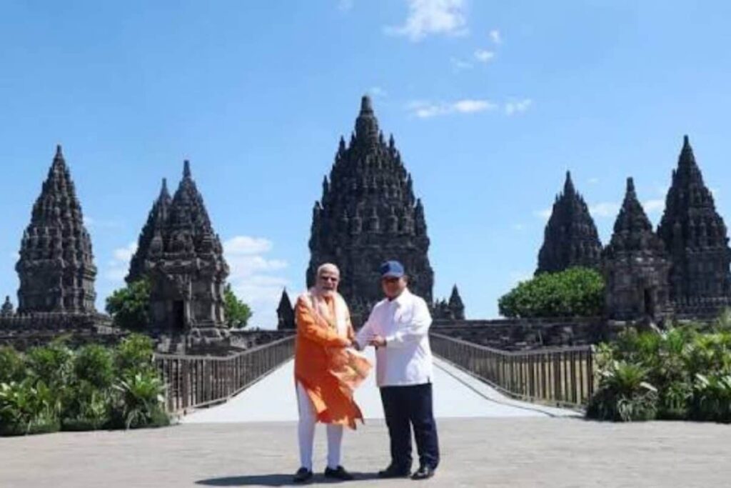 indonesia-Temple-2026-07-e287692d1ee223a84048c34b7f82c17b-1200x800-1