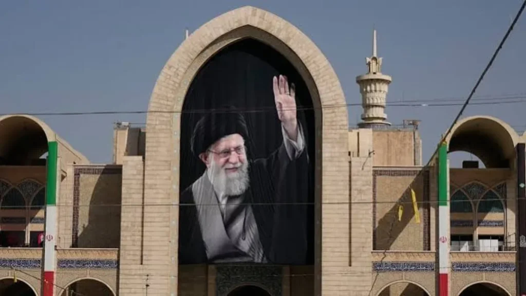 khameni1-57771783132988