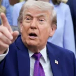 trump69-48521784083261