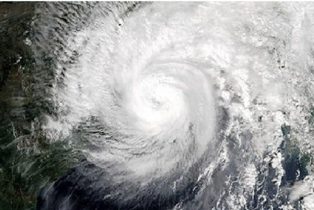 Low-pressure-area-2026-08-8b197396cc22fc015dcf089cd7d2d937-1200x800-1