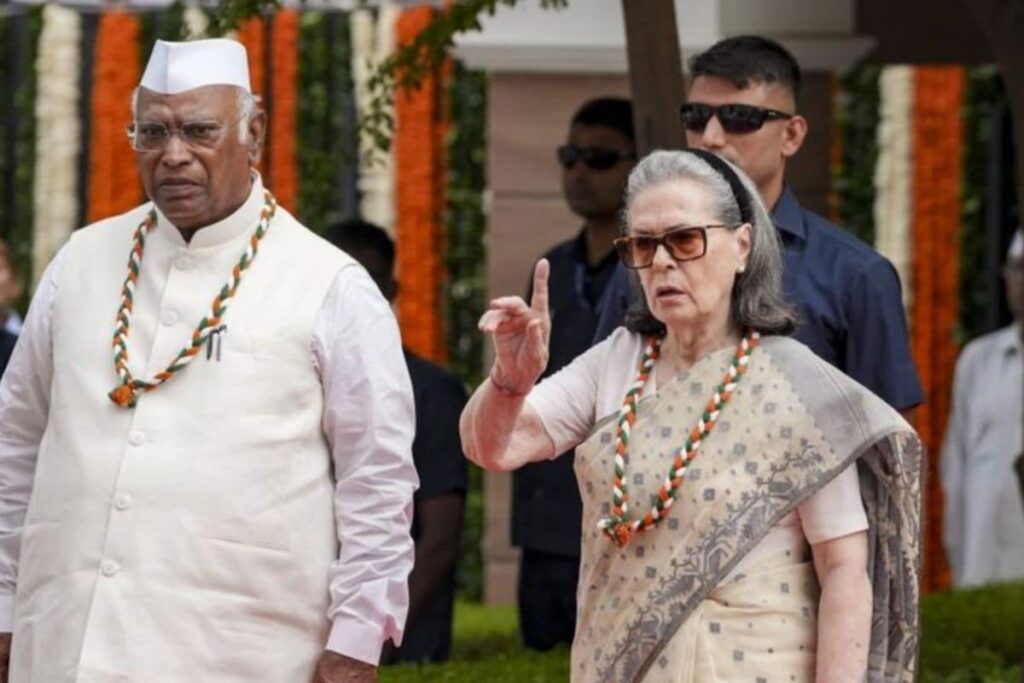 Sonia-gandhi-2026-08-1033990d06623e3956c6dde0fbdbf5b0-1200x800-1