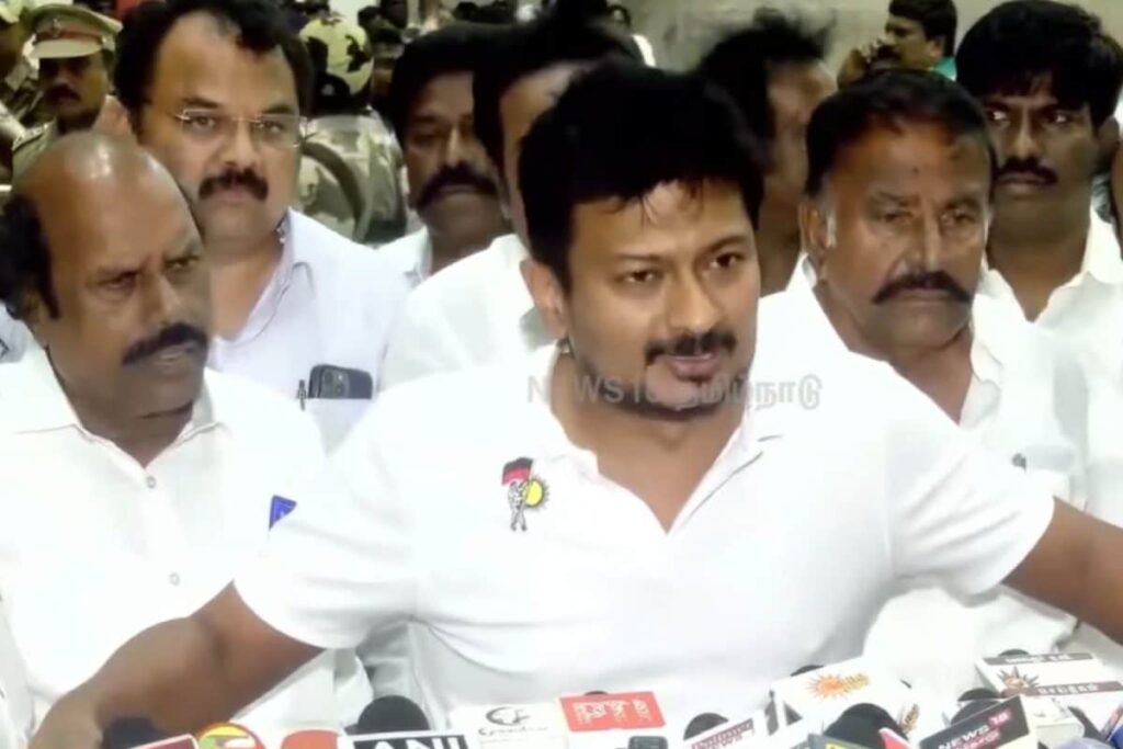 Udhayanidhi-Stalin-1-2026-08-333a7b694a74f4baed4067292fb95474-1200x800-1