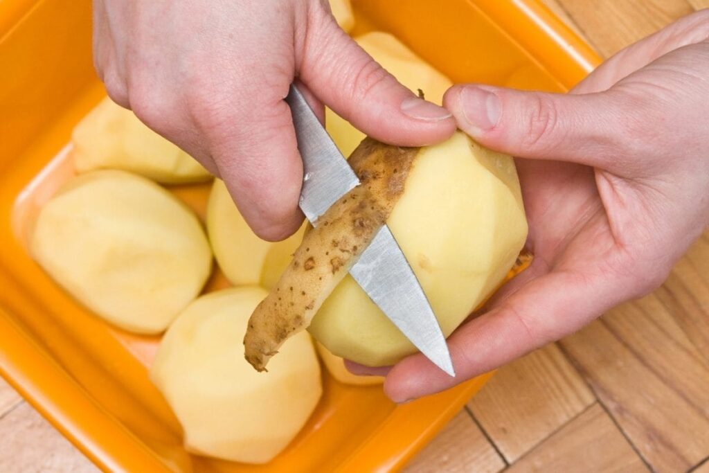 potato-peels-2026-08-efd0382befbbb230559d359a097fddc8-1200x800-1