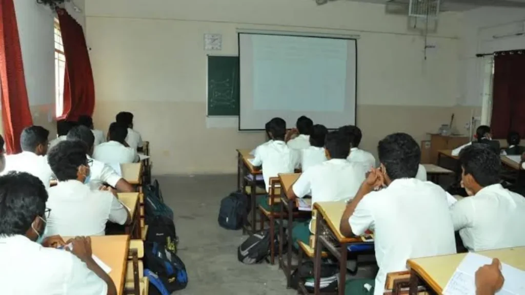 schoolshe-77091787449081
