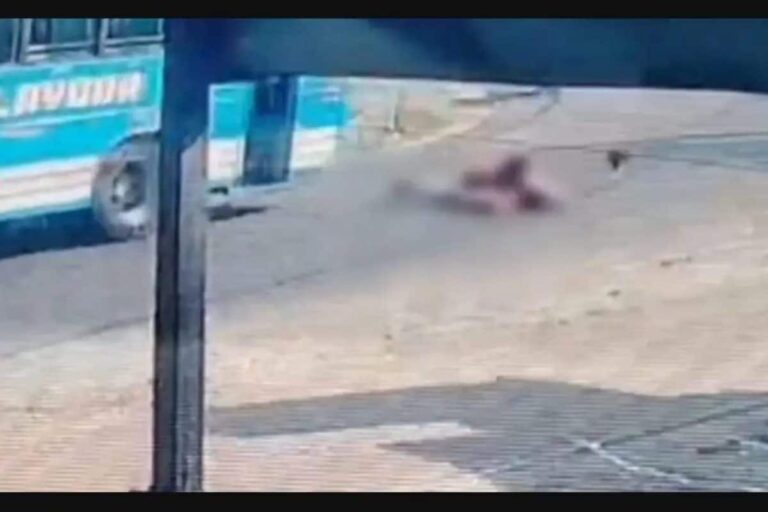 kerala-bus-accident-cctv-2026-09-bed50a7d9e68ddbe18daafbd53955492-1200x800-1