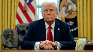trump83-39251788515442