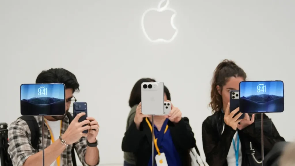 apple4-84361793247730