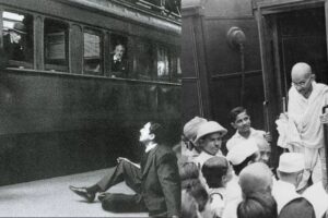 mahatma-gandhi-train-2026-10-5bdfb053a0447948210d707b201dbe59-1200x800-1