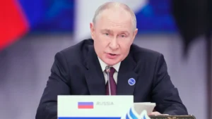 putin20-55061793373182