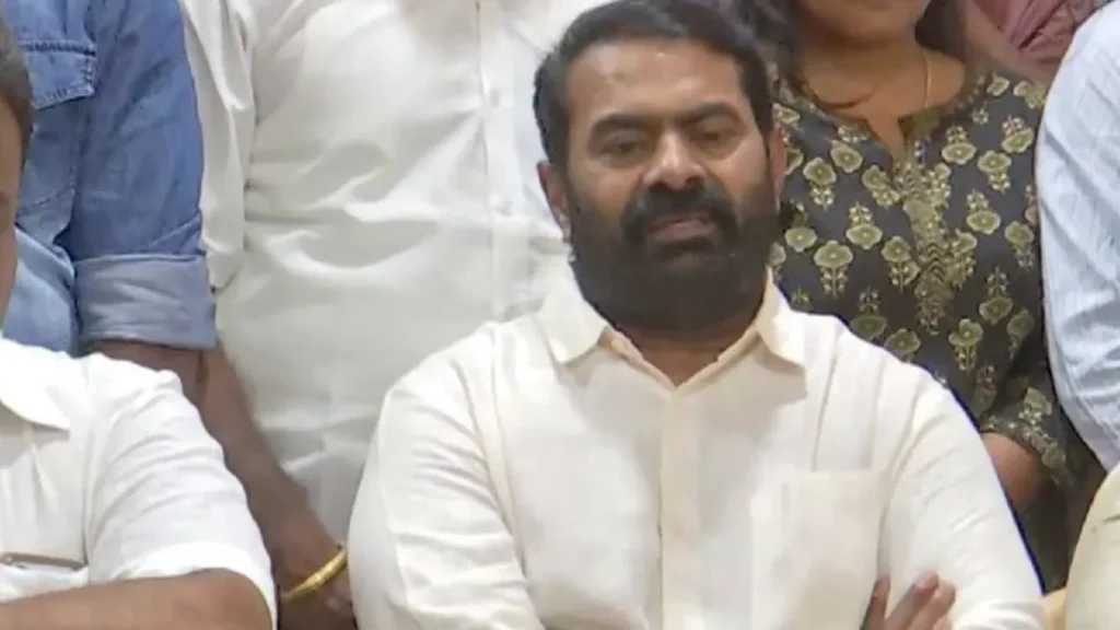 seeman-55661793336153