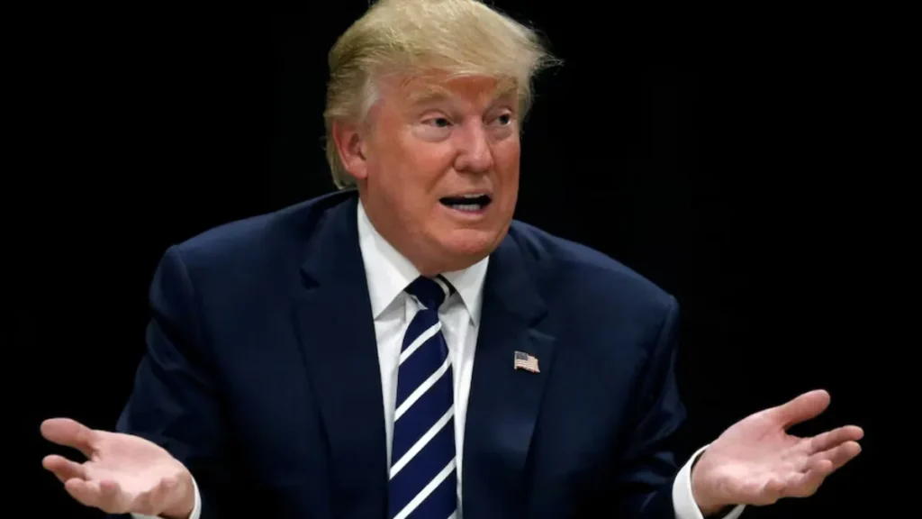 trump14-44161792045374